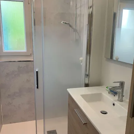 Candide - Croix De Vie Le Boisvinet * Les Bussolleries