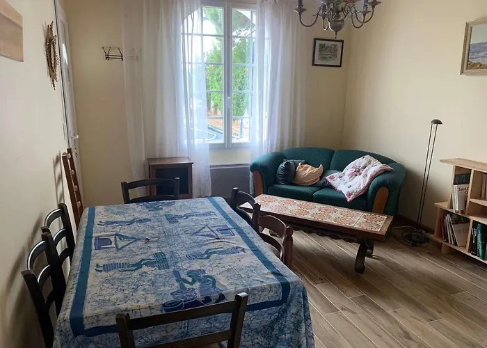 Candide - Croix De Vie Le Boisvinet